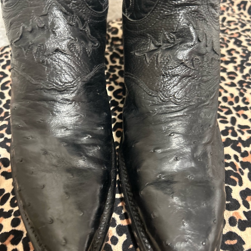 Gorgeous Lucchese  Ostrich leather and embroidered boots  size 81/2 unworn - Picture 15 of 15